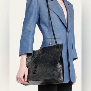Perfect condition YSL crinkled leather Medium Niki shopper tote - shiny black